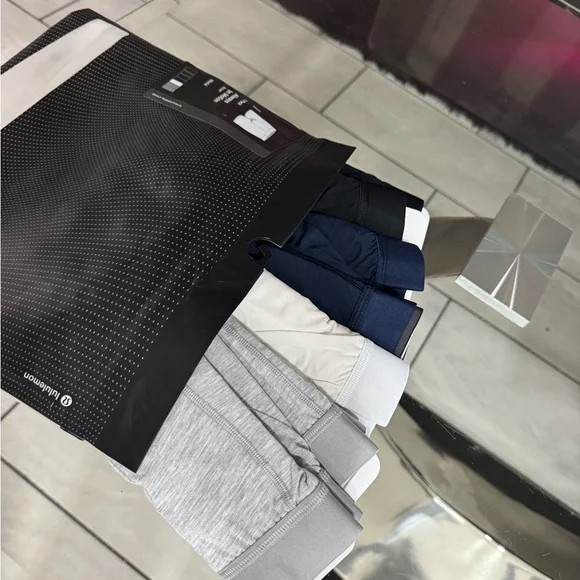 Always in mortion. 7 pack 5” Lenght - Picture 2 of 6